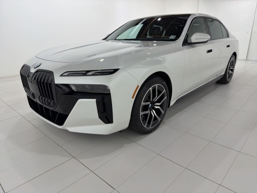 Certified 2023 BMW 740i  Sedan