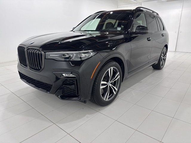 2022 BMW X7