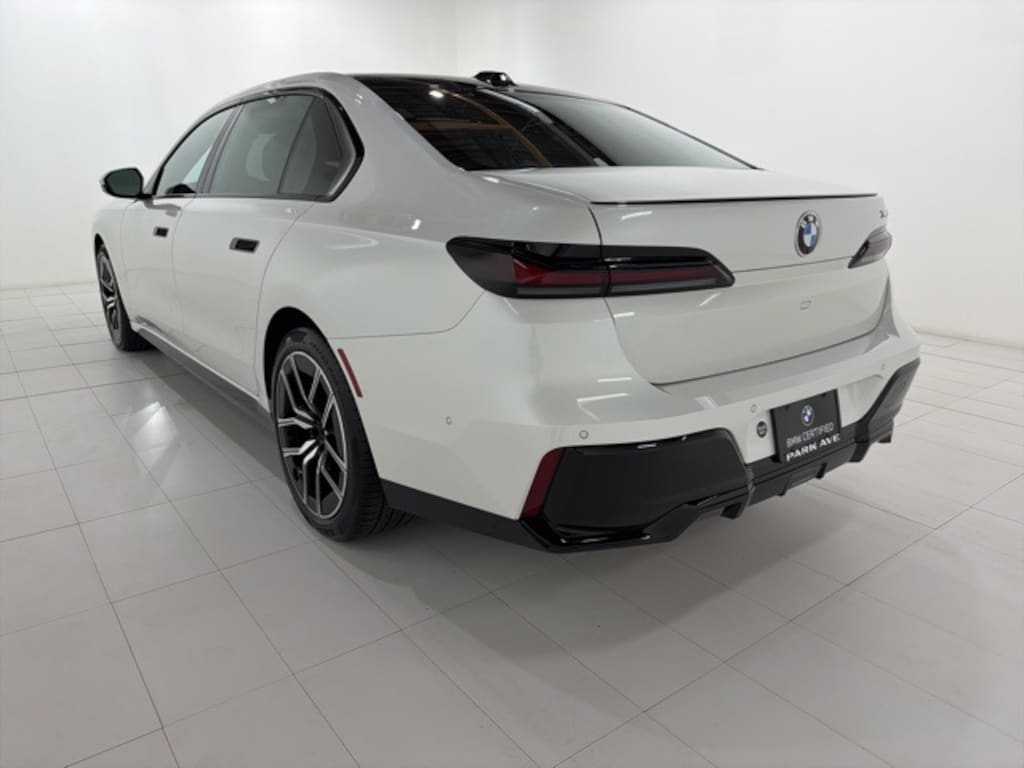 Certified 2023 BMW 740i  Sedan