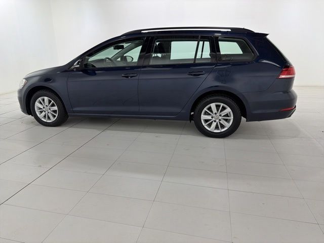 3VWD17AU8JM763601