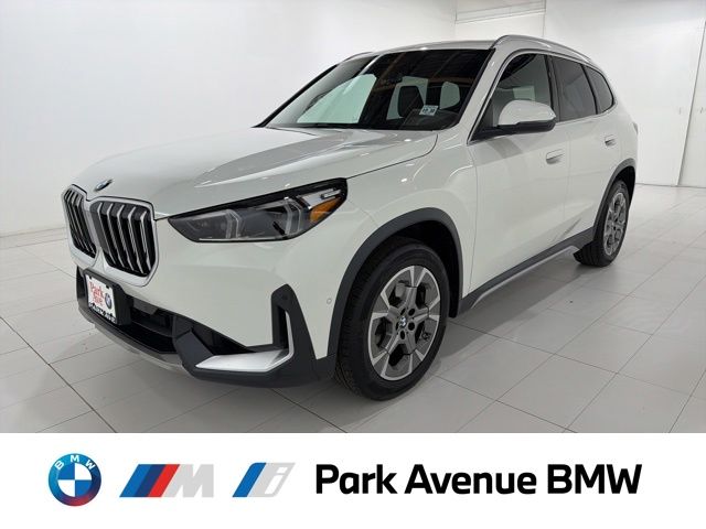 2026 BMW X1 xDrive28i's photo