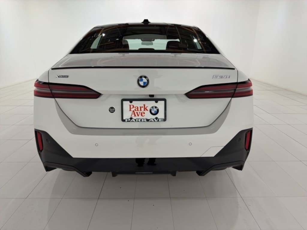 Used 2025 BMW 530i xDrive Sedan