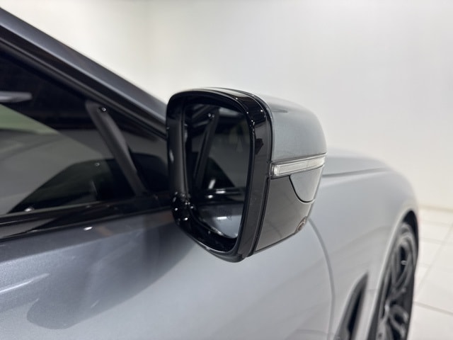 2022BMW 正規ディーラーカレンダー 2022 BMW X3 xDrive30i / M Sport Pkg / Red Int / Brooklyn