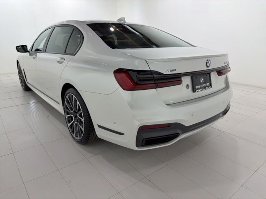 Certified 2022 BMW 750i xDrive Sedan