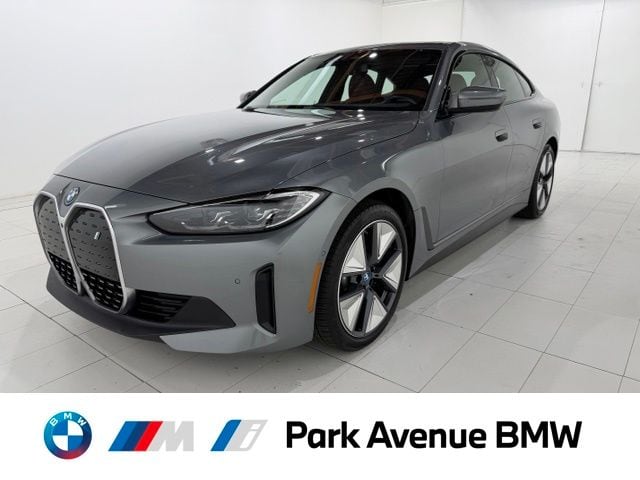2023 BMW i4 eDrive35's photo