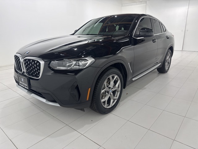 2023 BMW X4