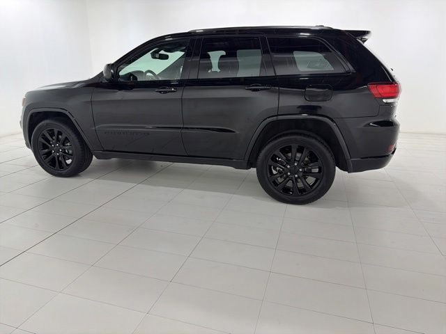 Used 2019 Jeep Grand Cherokee Altitude with VIN 1C4RJFAG6KC546600 for sale in Rochelle Park, NJ