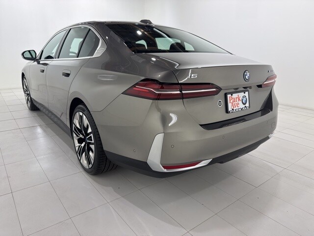 2025 Bmw i5 xDrive40 photo 3