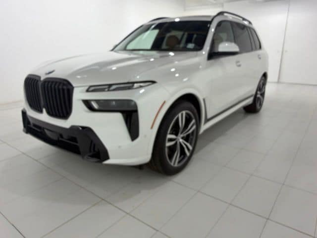 2024 BMW X7 xDrive40i's photo