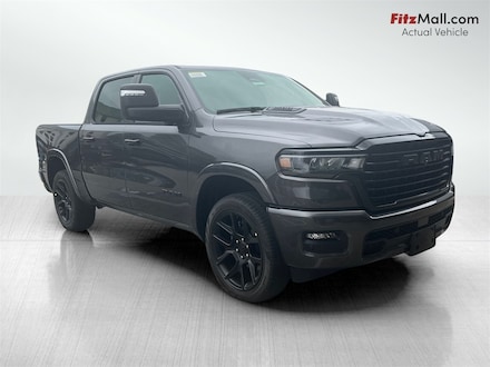 2026 Ram 1500 LARAMIE CREW CAB 4X4 5'7 BOX Pickup