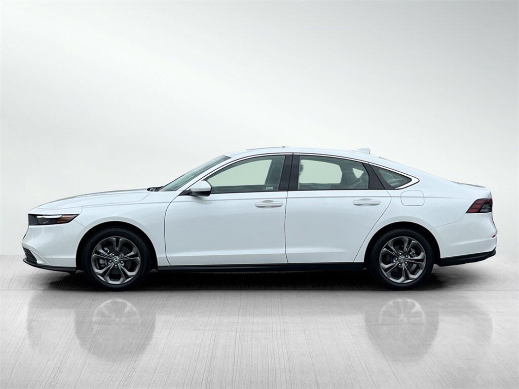 2023 Honda Accord EX photo 4