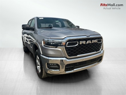 2025 Ram 1500 BIG HORN CREW CAB 4X4 5'7 BOX Pickup