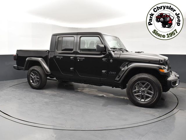 2024 Jeep Gladiator