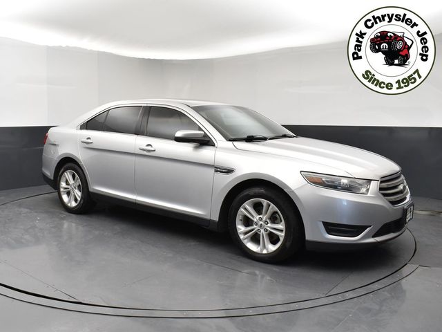 2015 Ford Taurus
