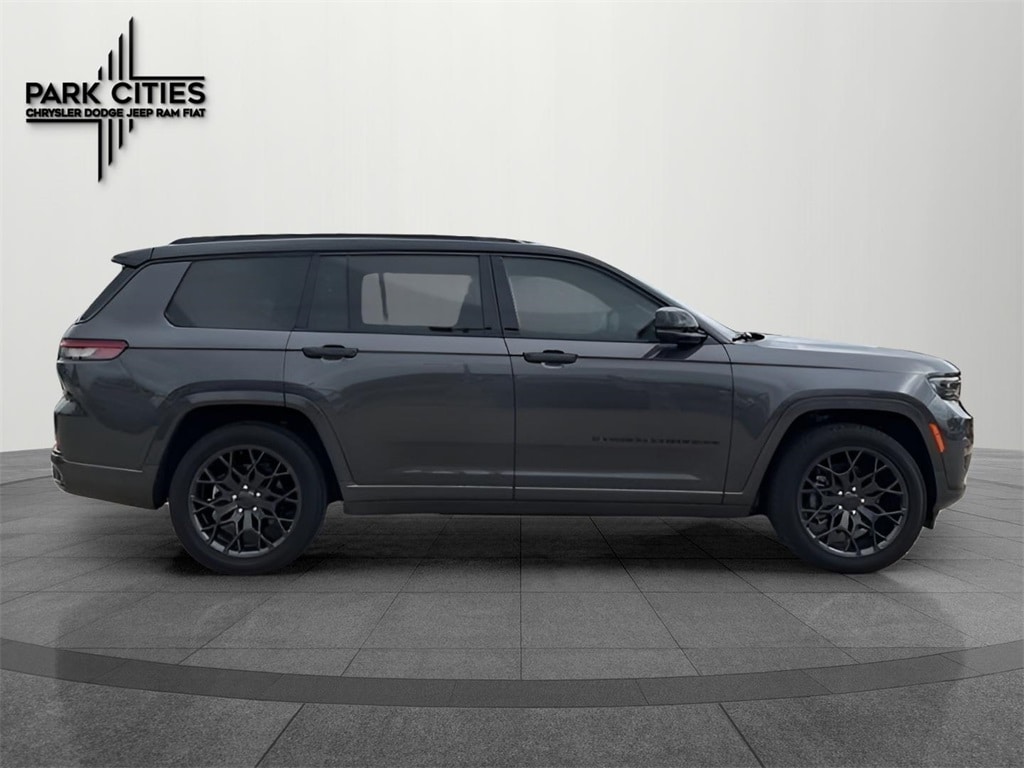 Used 2025 Jeep Grand Cherokee L Summit with VIN 1C4RJKEG5S8640361 for sale in Dallas, TX