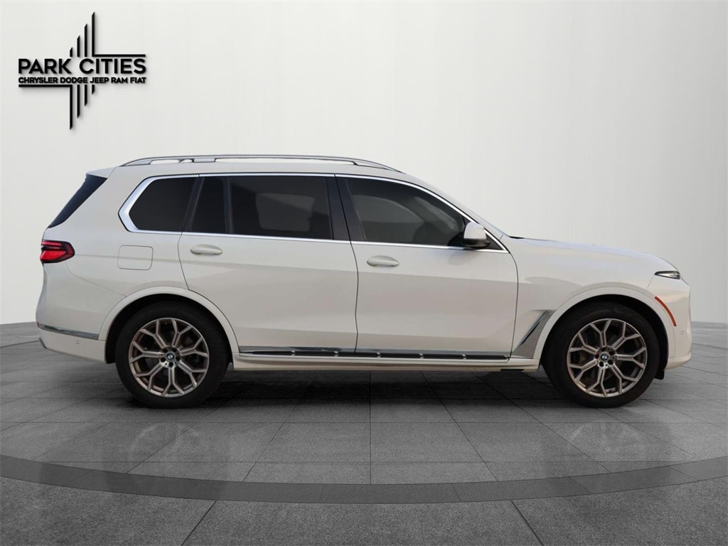 Used 2024 BMW X7 40i with VIN 5UX23EM08R9U59839 for sale in Dallas, TX