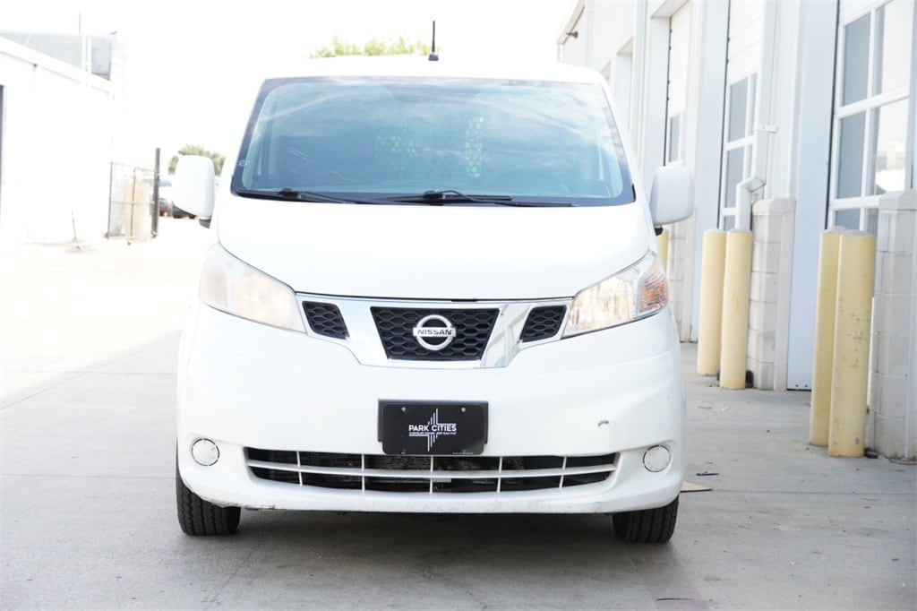 Used 2014 Nissan NV200 SV with VIN 3N6CM0KN8EK698008 for sale in Dallas, TX