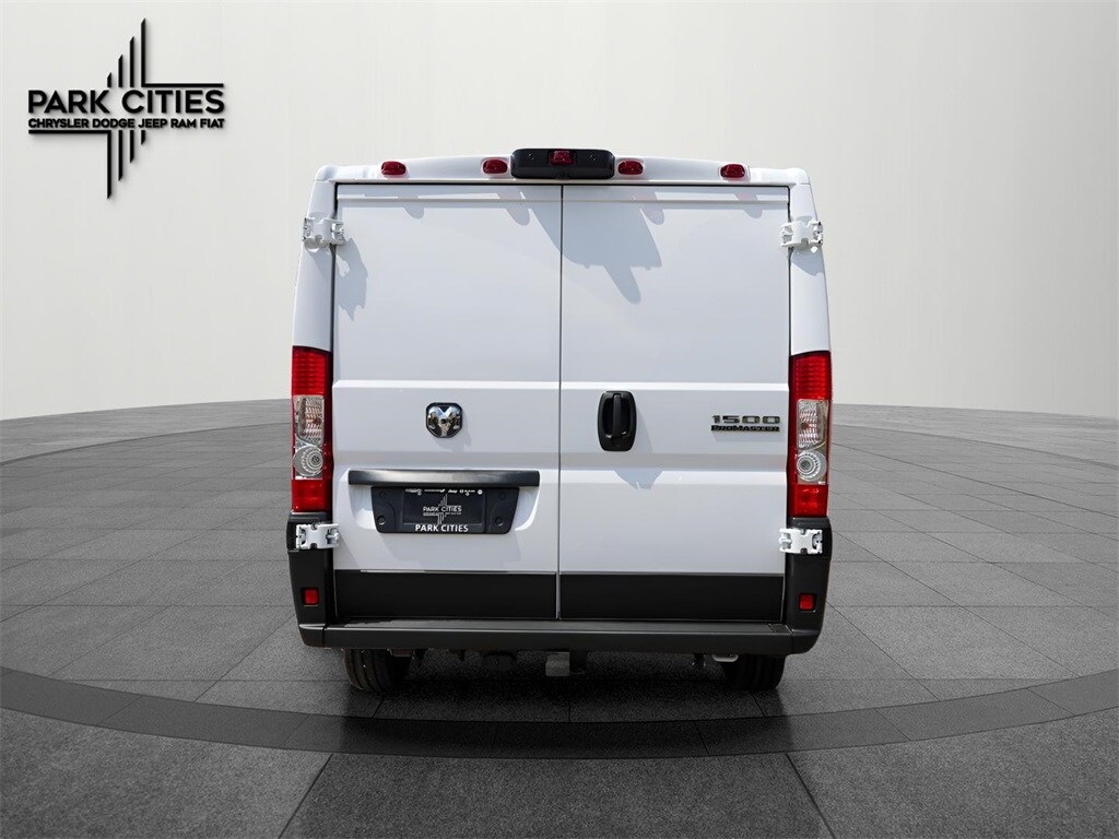New 2026 Ram ProMaster PROMASTER 1500 TRADESMAN CARGO VAN LOW ROOF 136' W Cargo Van
