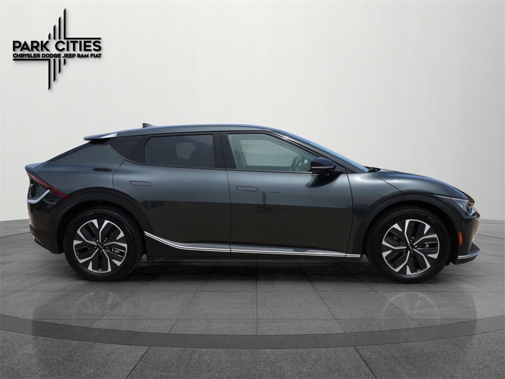 Used 2024 Kia EV6 Light L/R with VIN KNDC3DLC7R5196259 for sale in Dallas, TX