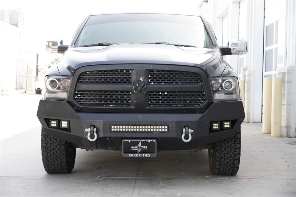 Used 2018 RAM Ram 1500 Pickup Laramie with VIN 1C6RR6VT6JS131305 for sale in Dallas, TX