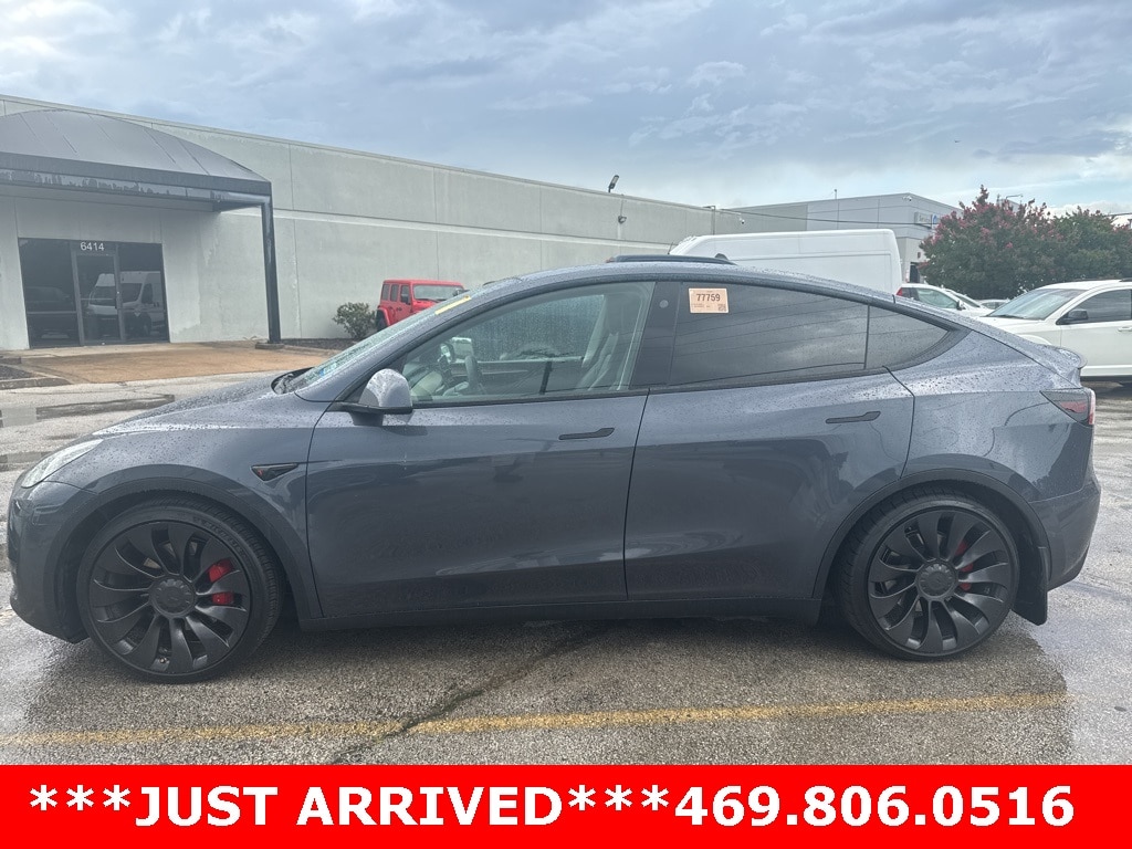 Used 2022 Tesla Model Y Performance with VIN 7SAYGDEFXNF520771 for sale in Dallas, TX