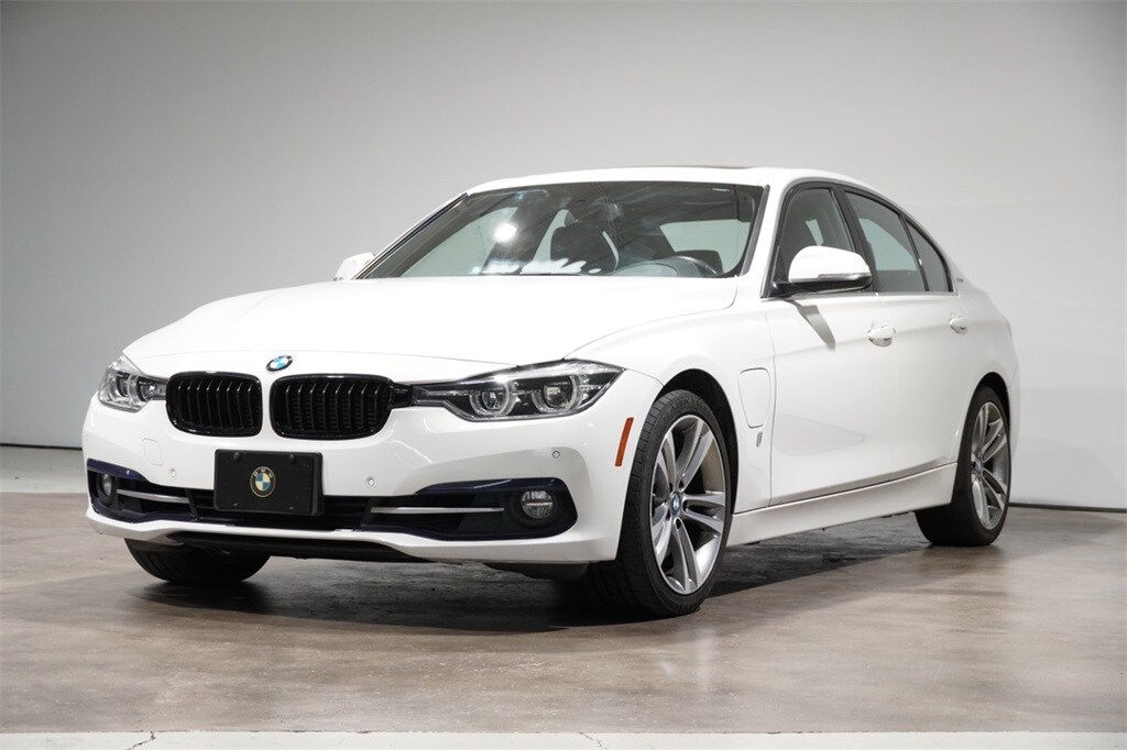 Used 2017 BMW 3 Series 330e with VIN WBA8E1C35HA156599 for sale in Dallas, TX