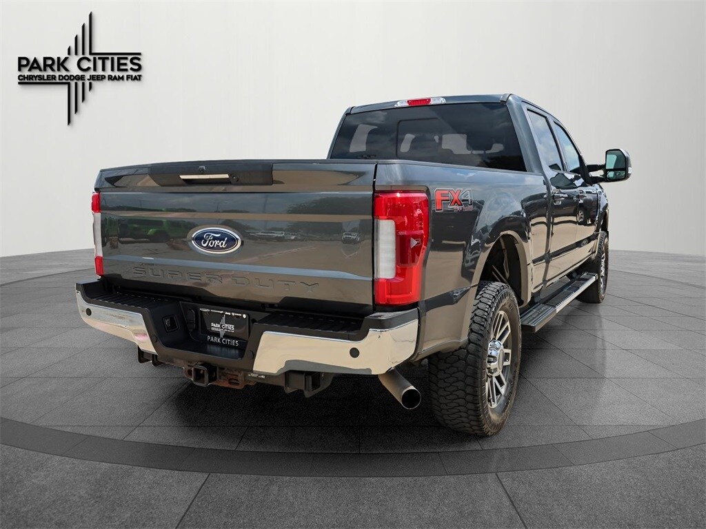 2018 Ford F-250 photo 2
