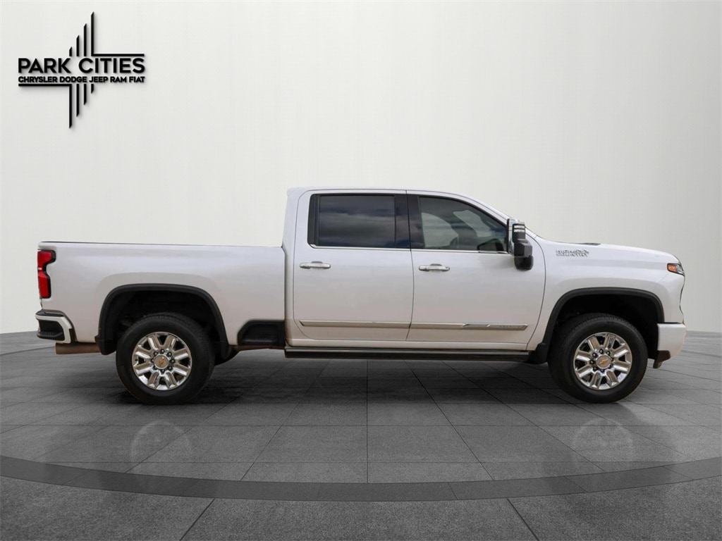 Used 2024 Chevrolet Silverado 2500HD High Country with VIN 1GC4YREY4RF130323 for sale in Dallas, TX