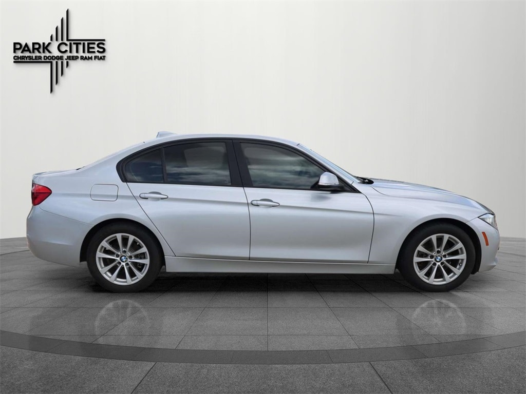 Used 2017 BMW 3 Series 320i with VIN WBA8A9C39HK863919 for sale in Dallas, TX