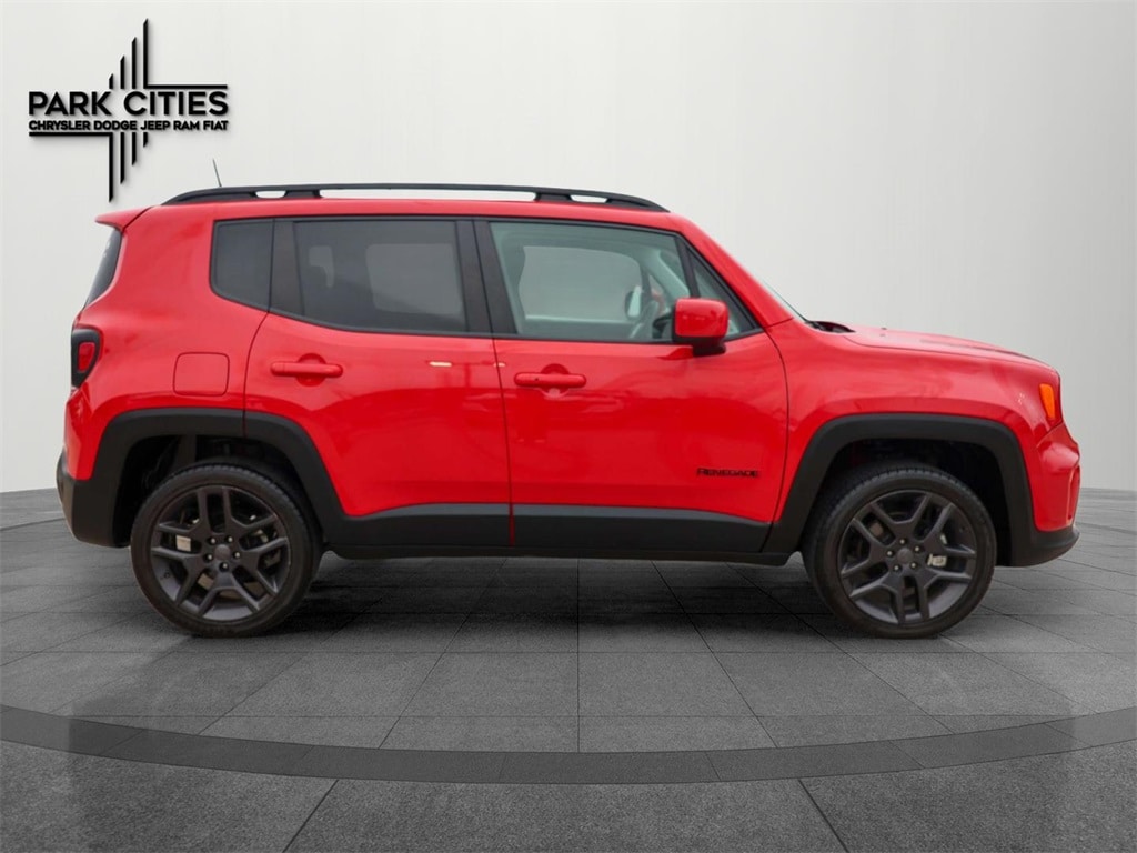 Used 2022 Jeep Renegade Red Edition with VIN ZACNJDB1XNPN79593 for sale in Dallas, TX