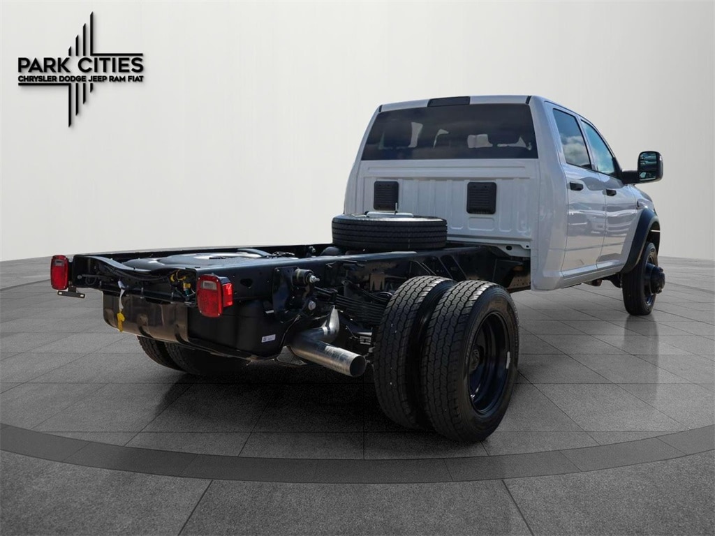 New 2025 Ram 4500 Chassis Cab 4500 TRADESMAN CHASSIS CREW CAB 4X4 60' CA Pickup
