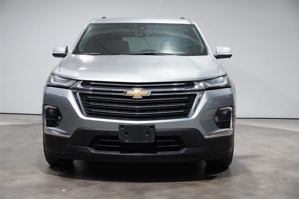 Used 2023 Chevrolet Traverse 1LT with VIN 1GNERGKWXPJ111947 for sale in Dallas, TX