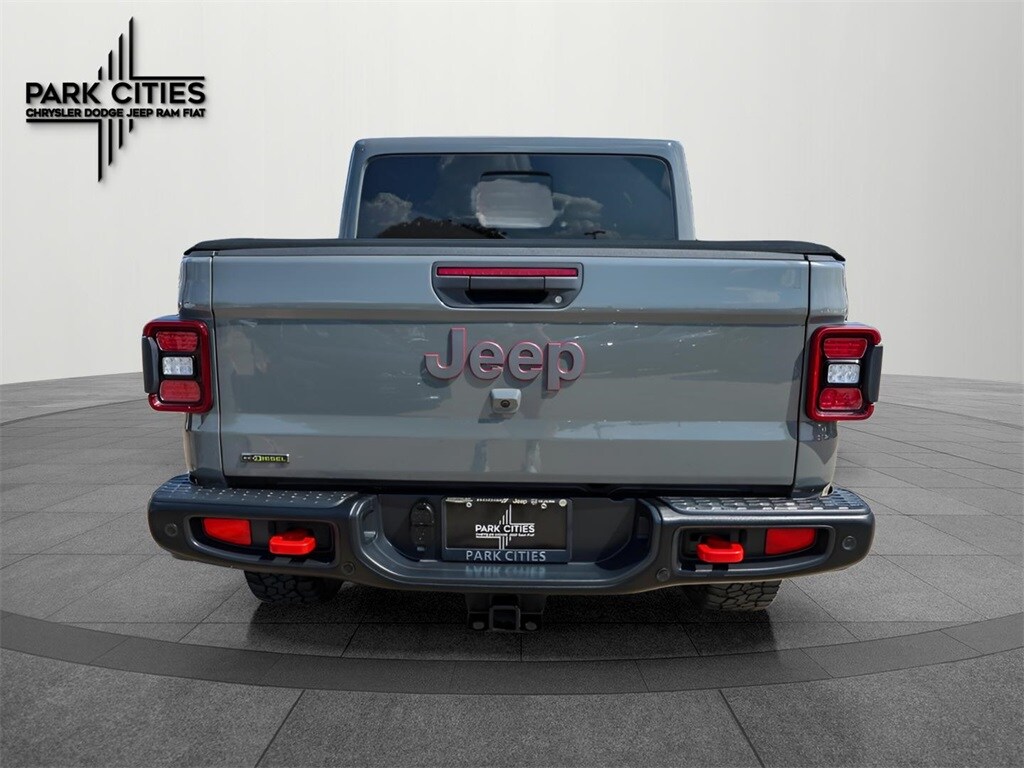 2021 Jeep Gladiator Rubicon photo 4