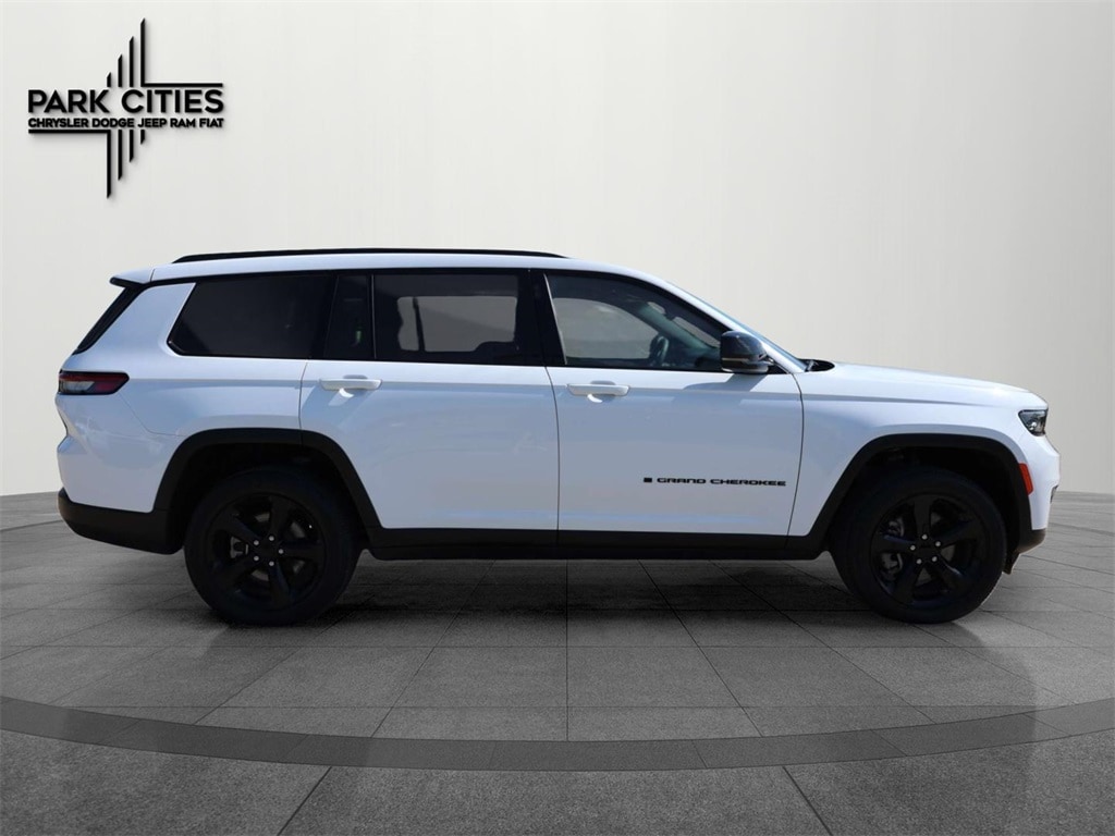 Used 2023 Jeep Grand Cherokee L Altitude with VIN 1C4RJKAG1P8885994 for sale in Dallas, TX