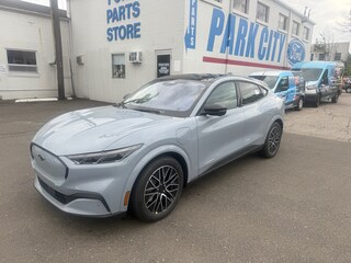 2025 Ford Mustang Mach-E Premium CROSSOVERS