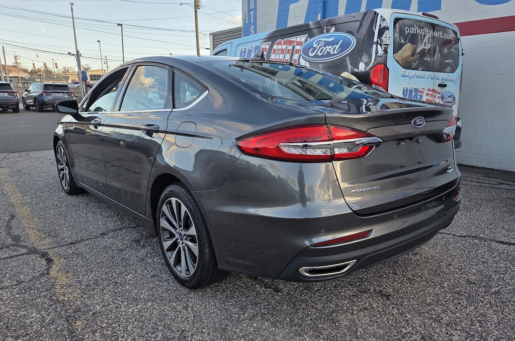 Certified 2019 Ford Fusion SE SEDAN