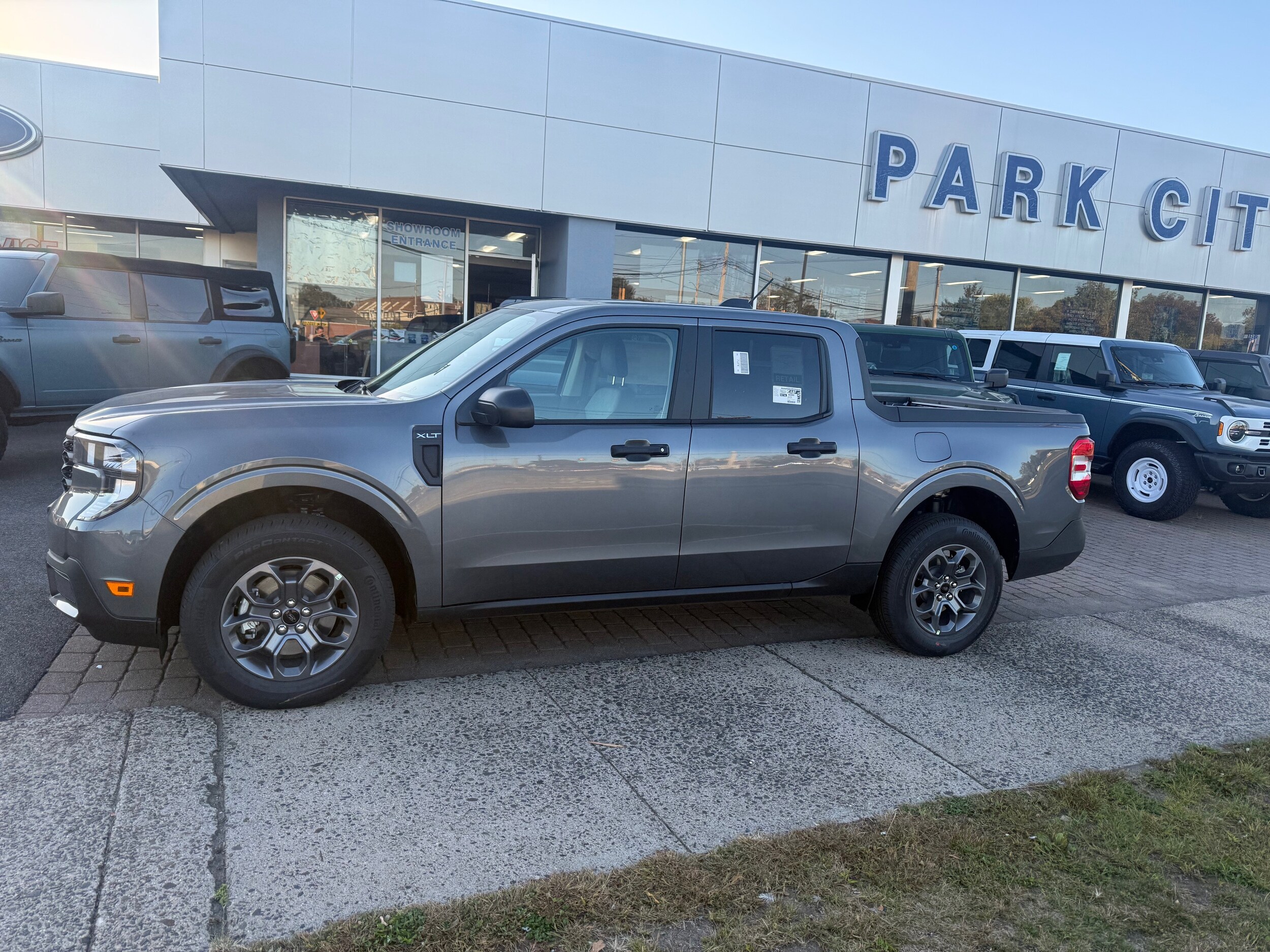 2025 Ford Maverick XLT photo 4