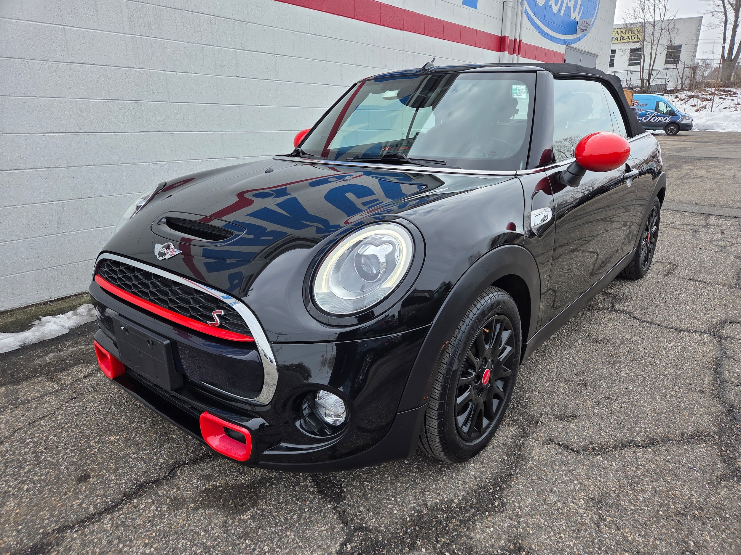 2017 MINI Cooper S's photo