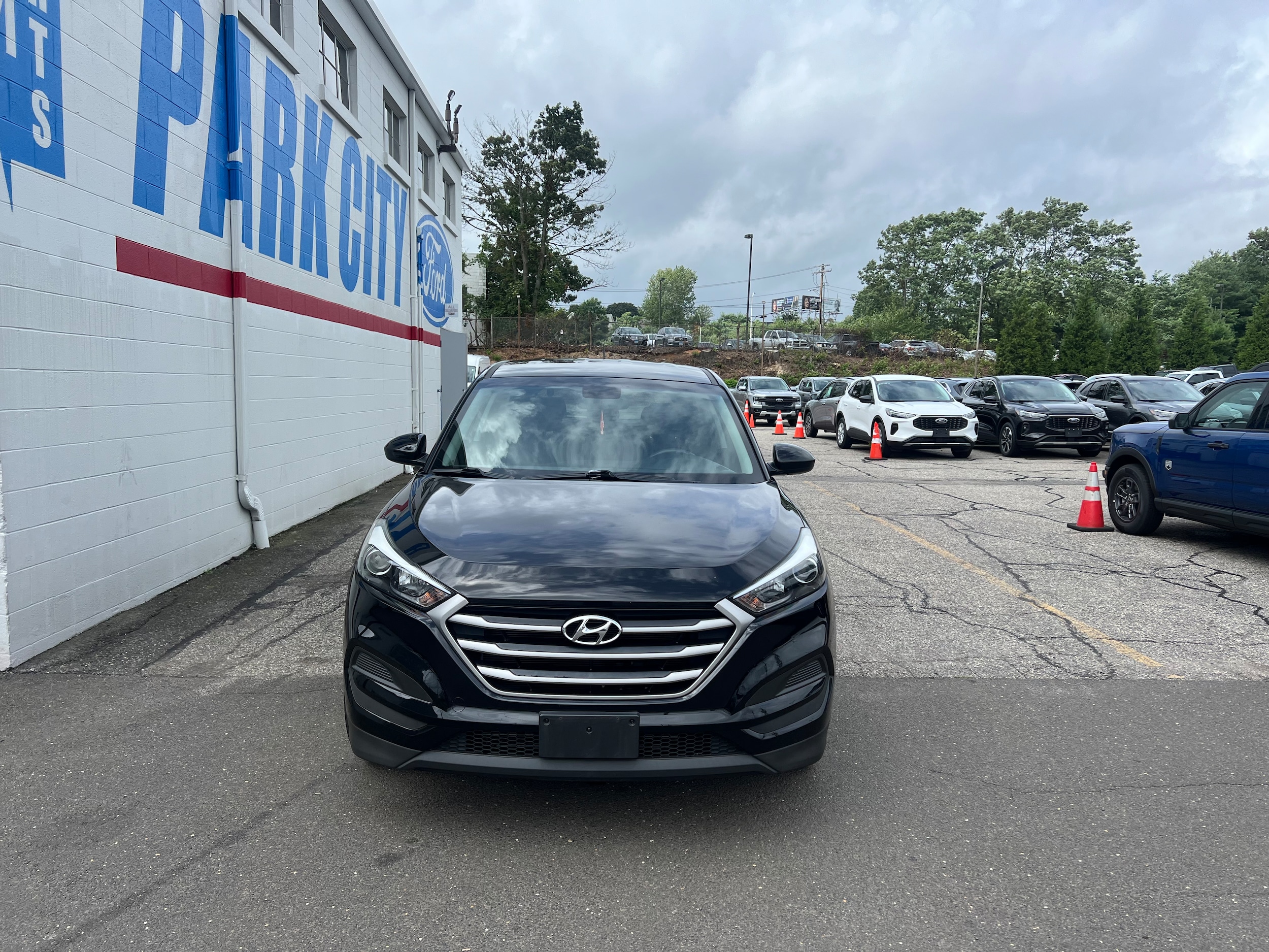 Certified 2018 Hyundai Tucson SE with VIN KM8J2CA48JU664456 for sale in Bridgeport, CT