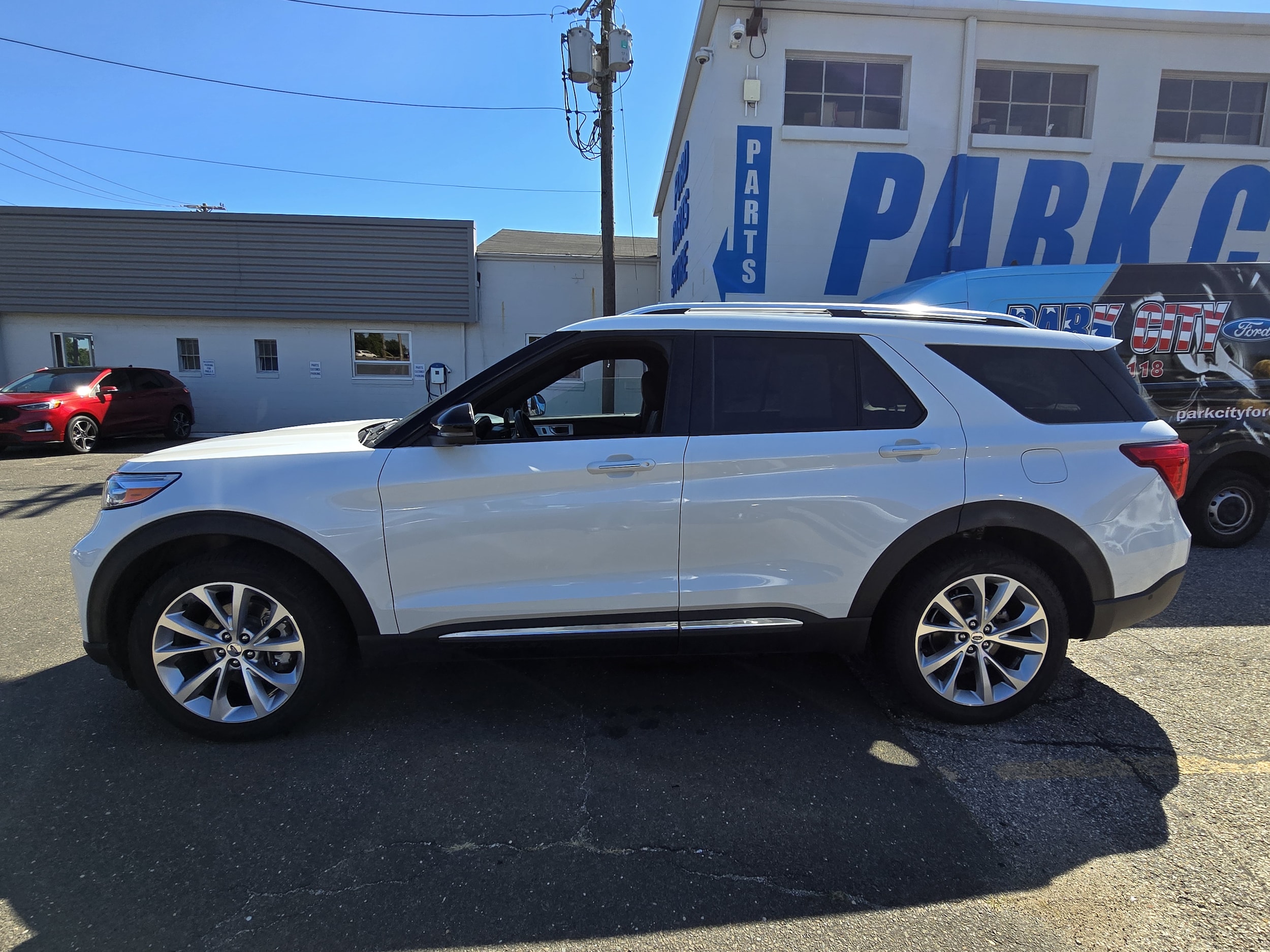 Certified 2021 Ford Explorer Platinum with VIN 1FM5K8HC3MGC10226 for sale in Bridgeport, CT