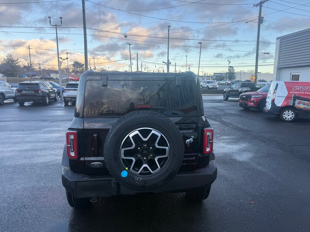 New 2025 Ford Bronco Outer Banks WAGON
