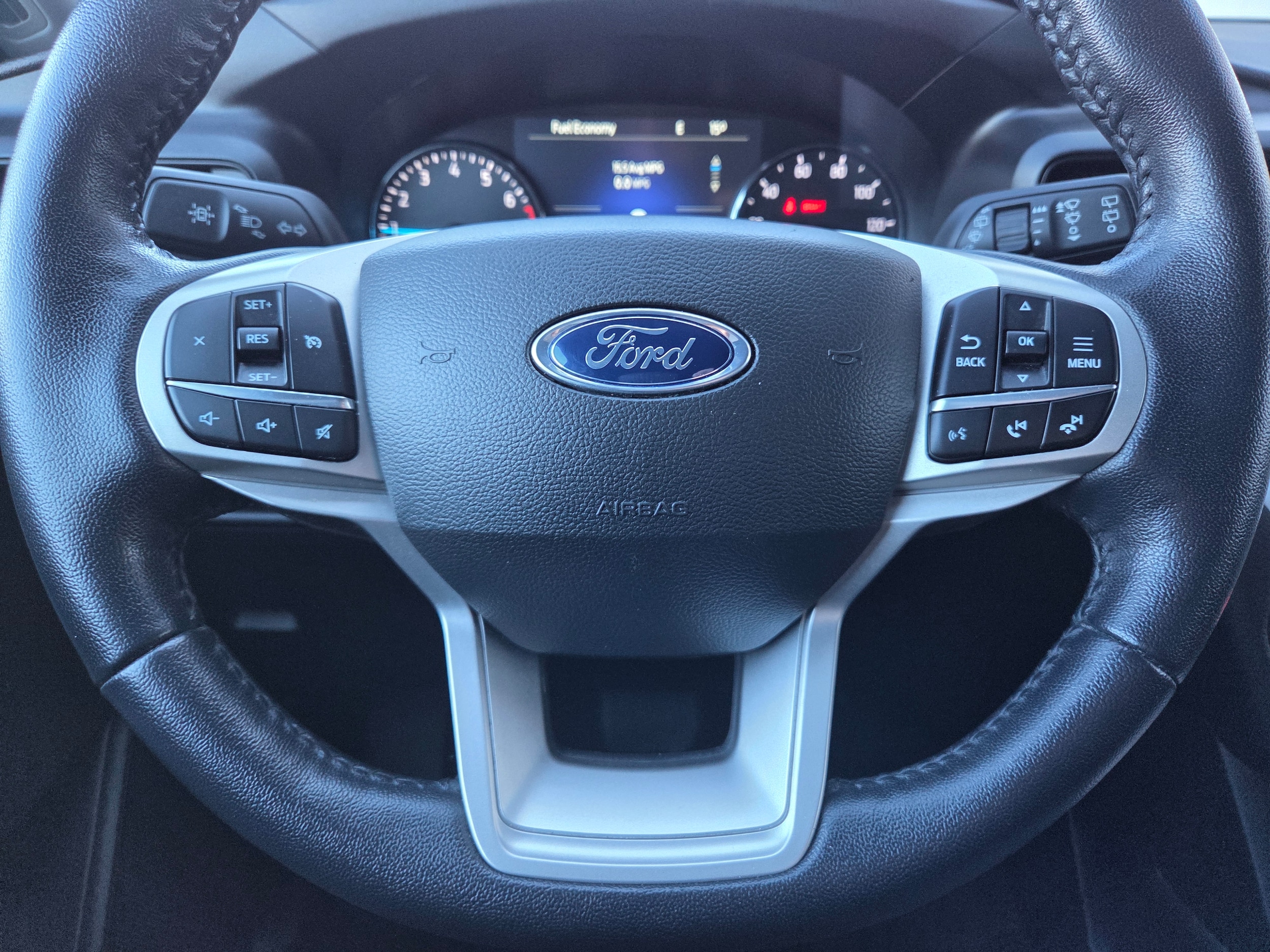 2022 Ford Explorer XLT - Photo 16