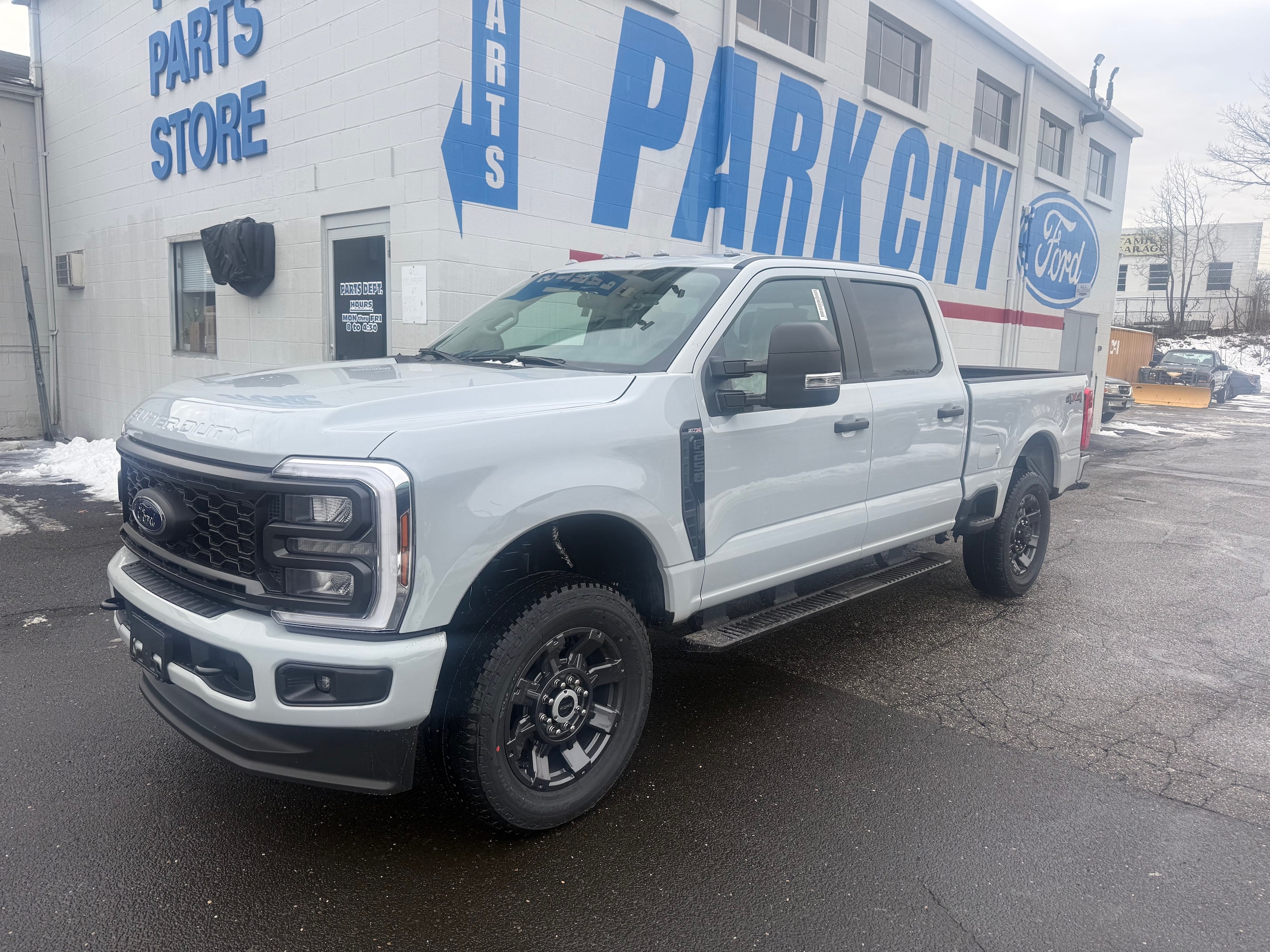 2026 Ford F-250 Super Duty XL's photo