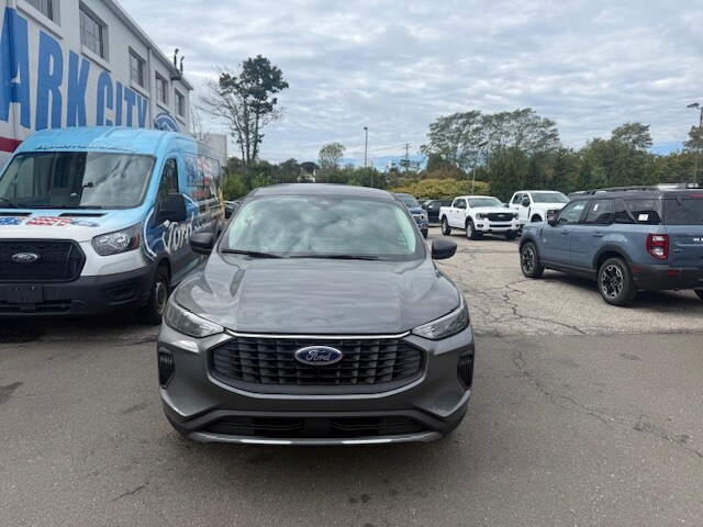 2026 Ford Escape Active photo 3