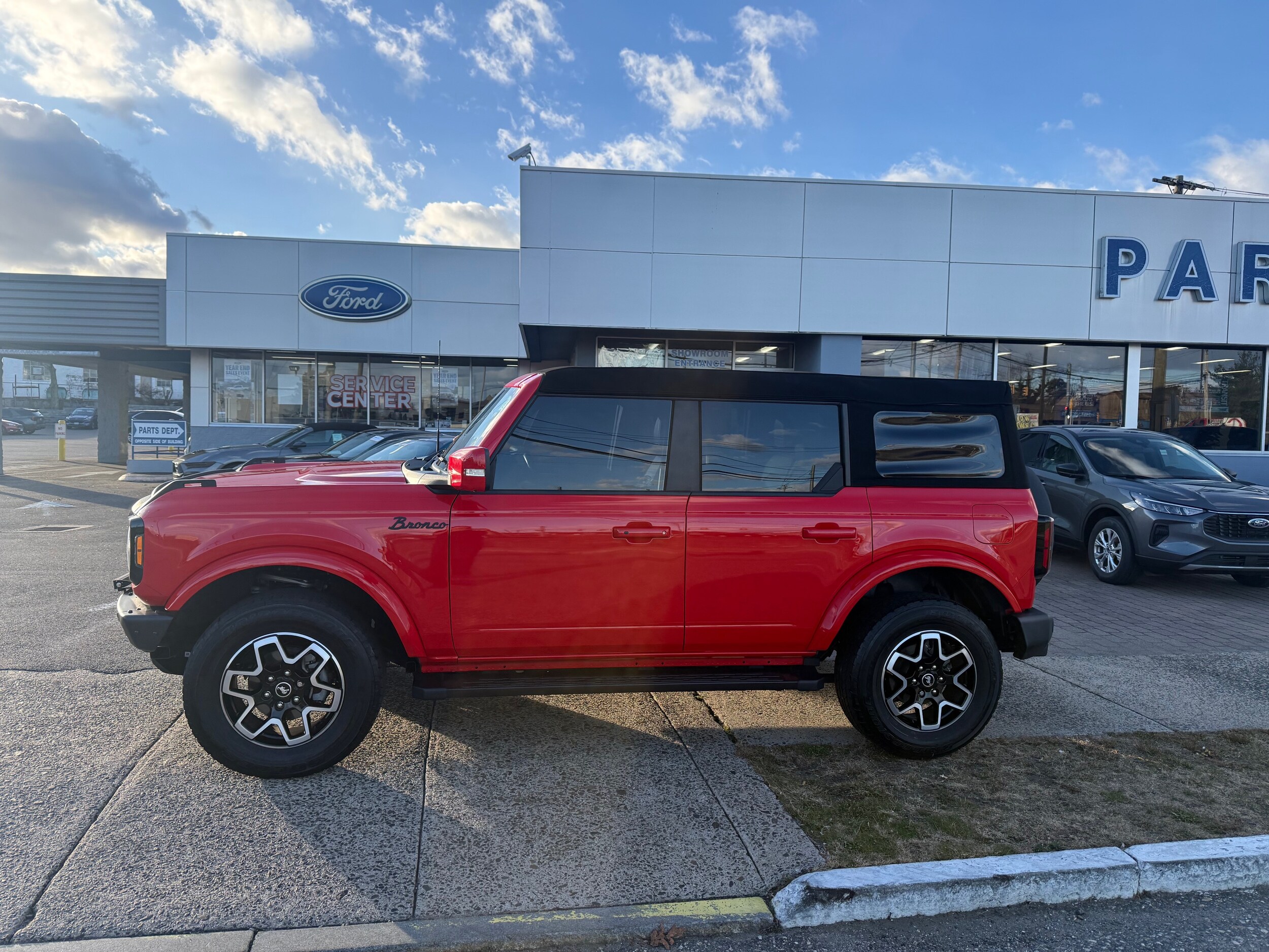 2023 Ford Bronco Base Big Bend Black Diamond Outer Banks Badlands Wildtrak Everglades photo 3