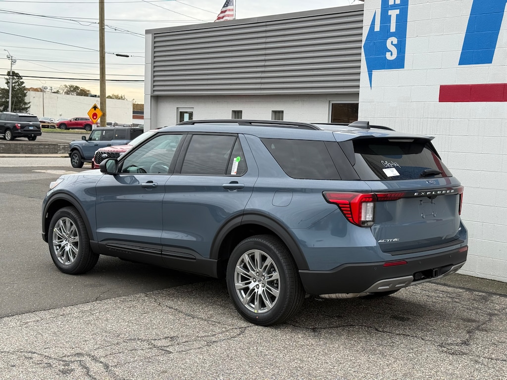 New 2026 Ford Explorer Active WAGON