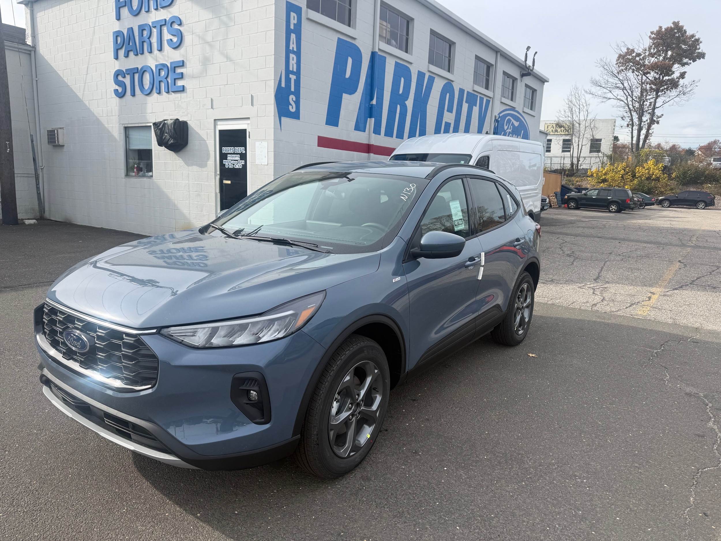 2026 Ford Escape ST-Line Select's photo