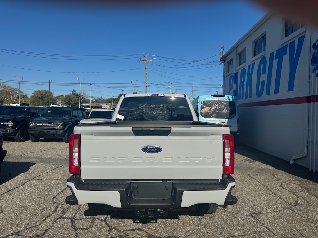 New 2026 Ford F-250 XL PICKUP