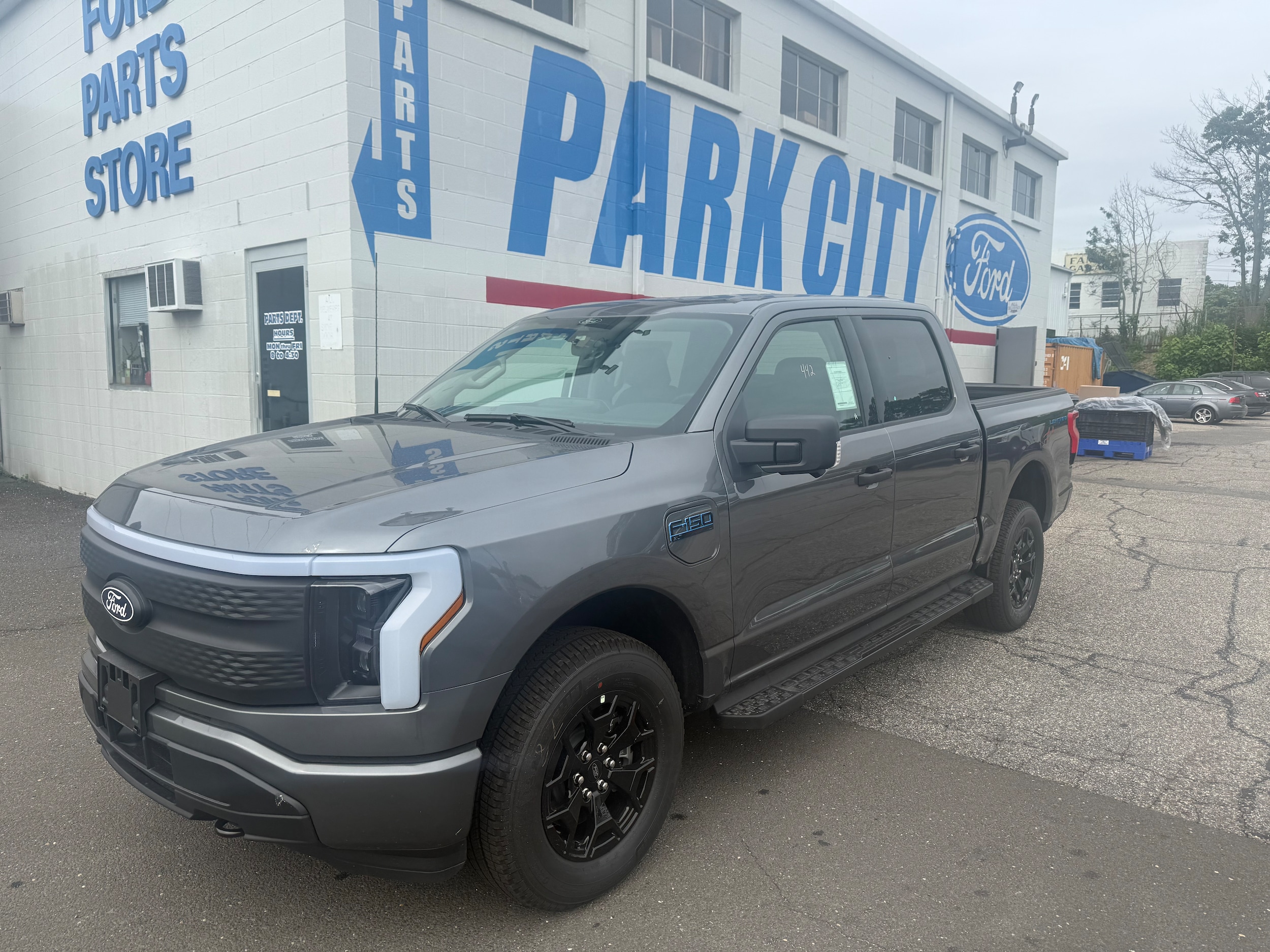 2025 Ford F-150 Lightning XLT's photo