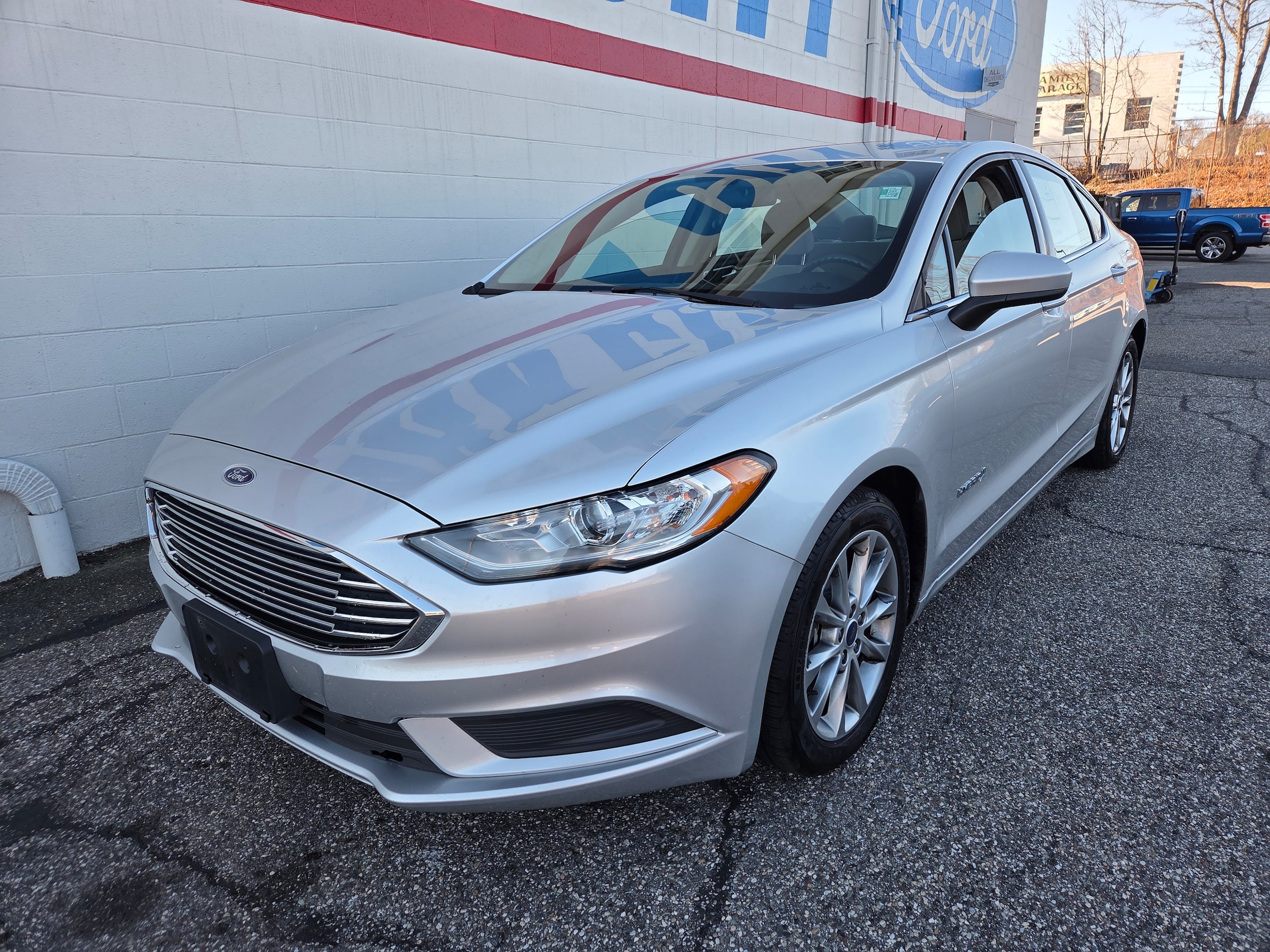 2017 Ford Fusion Hybrid S's photo